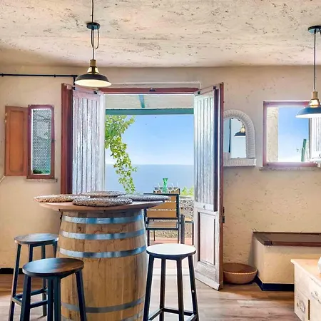 Casa Luciana, Terremarine, Trekking And Nature * 斯培西亚
