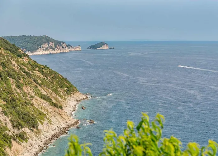 Casa Luciana, Terremarine, Trekking And Nature Semesterbostad