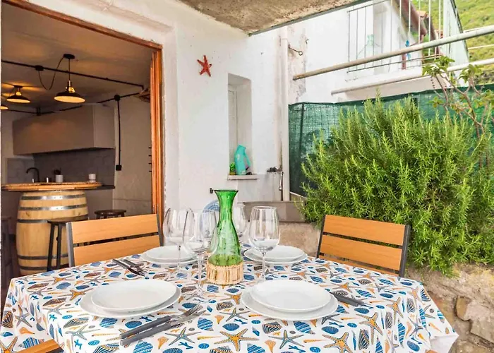Casa Luciana, Terremarine, Trekking And Nature Semesterbostad